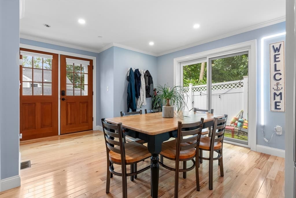 Condominium at 83 High Street # 4, Ipswich MA 01938, photo 9 of 34