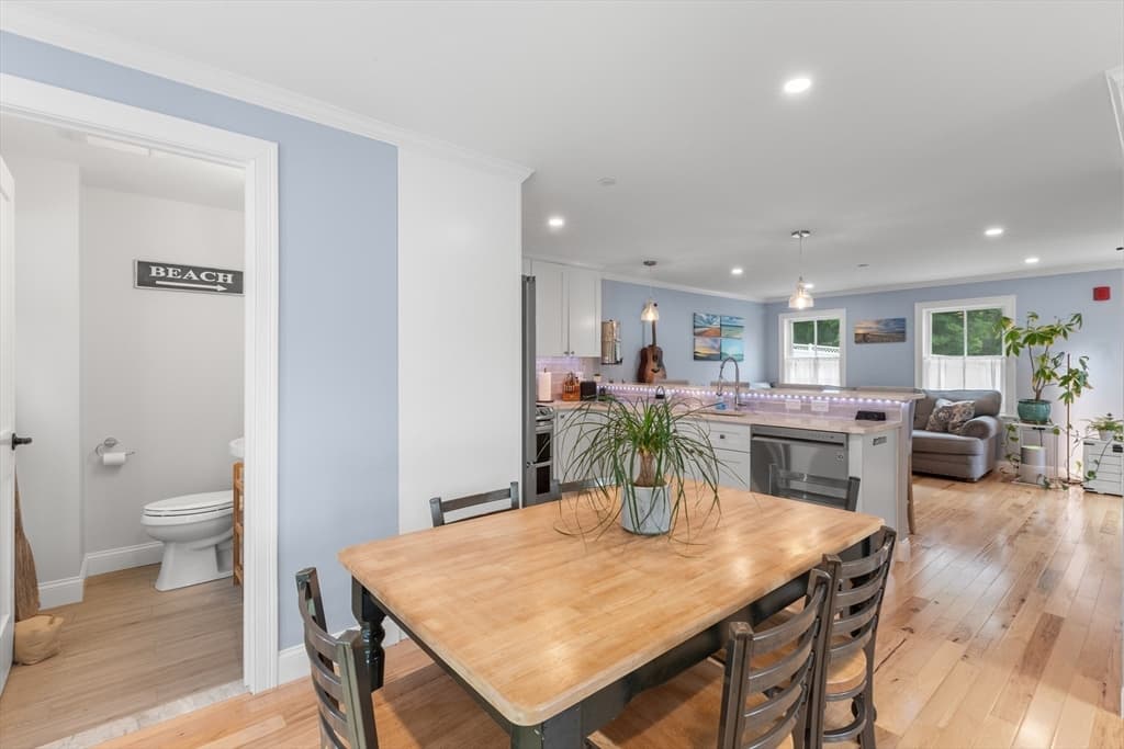 Condominium at 83 High Street # 4, Ipswich MA 01938, photo 10 of 34