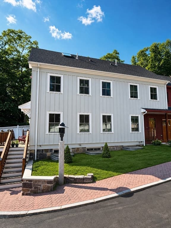 Condominium at 83 High Street # 4, Ipswich MA 01938, photo 33 of 34