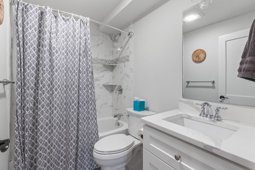 Condominium at 83 High Street # 4, Ipswich MA 01938, photo 25 of 34