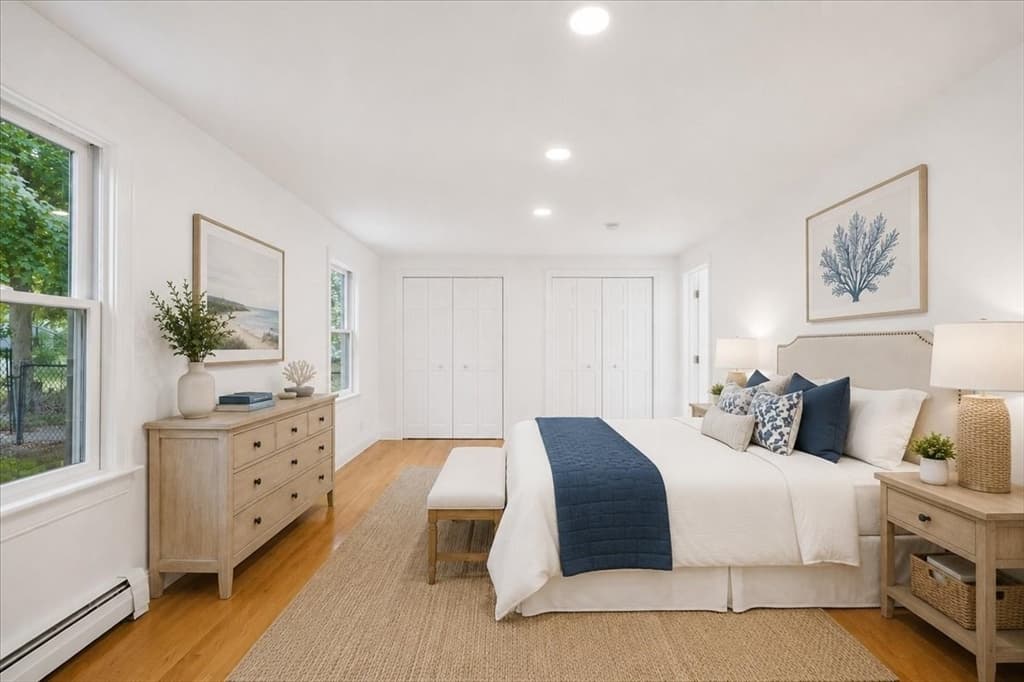 Single Family Residence at 320 First Parish Rd, Scituate MA 02066, photo 17 of 34