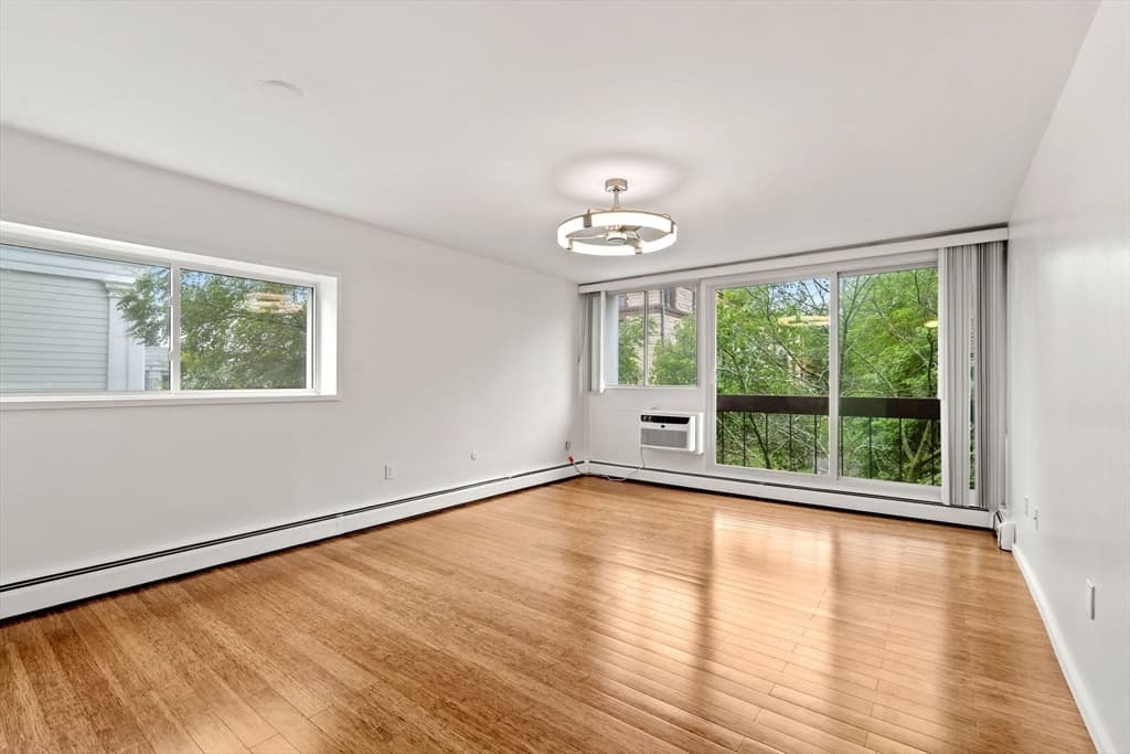 12 Inman St # 25, Cambridge MA 02139 photo 2