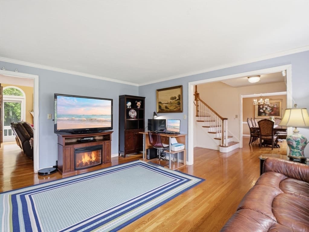 293 Davis Street, Northborough MA 01532 photo 18