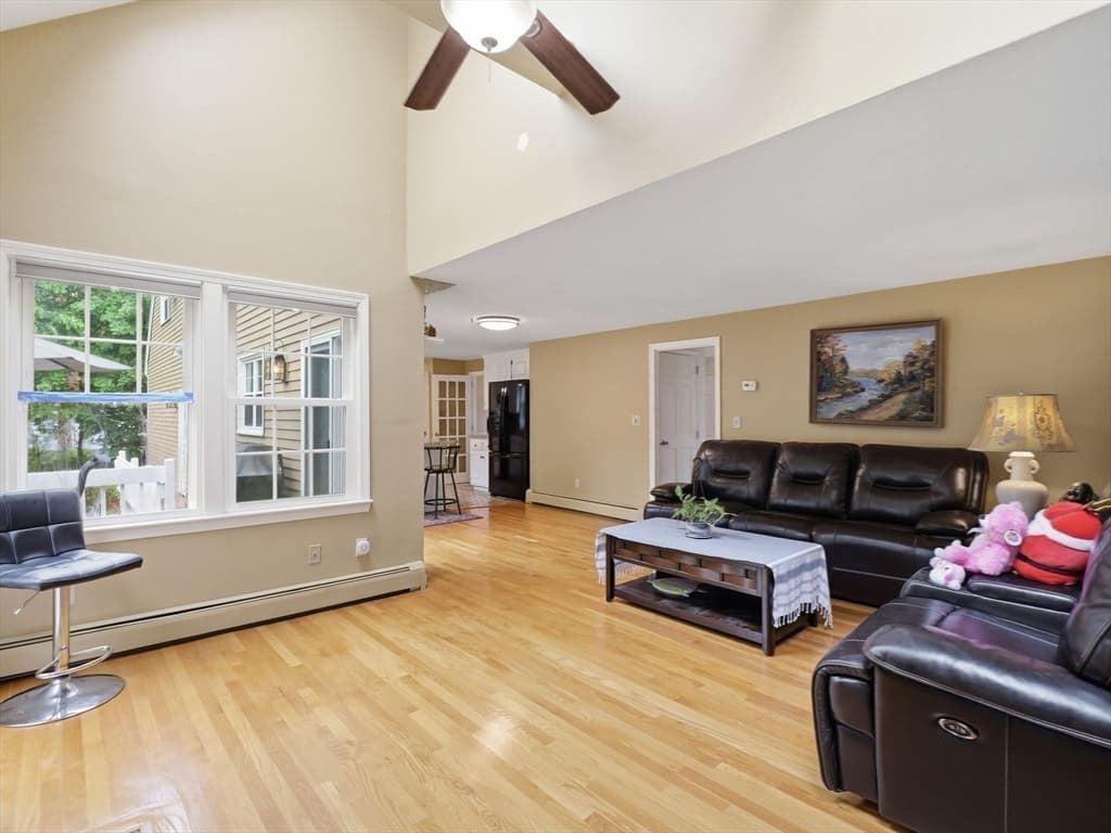 293 Davis Street, Northborough MA 01532 photo 8