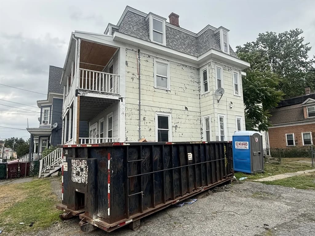 2 Family - 2 Units Up/Down at 74-76 Walker St, Lowell MA 01854, Lowell, photo 3 of 26