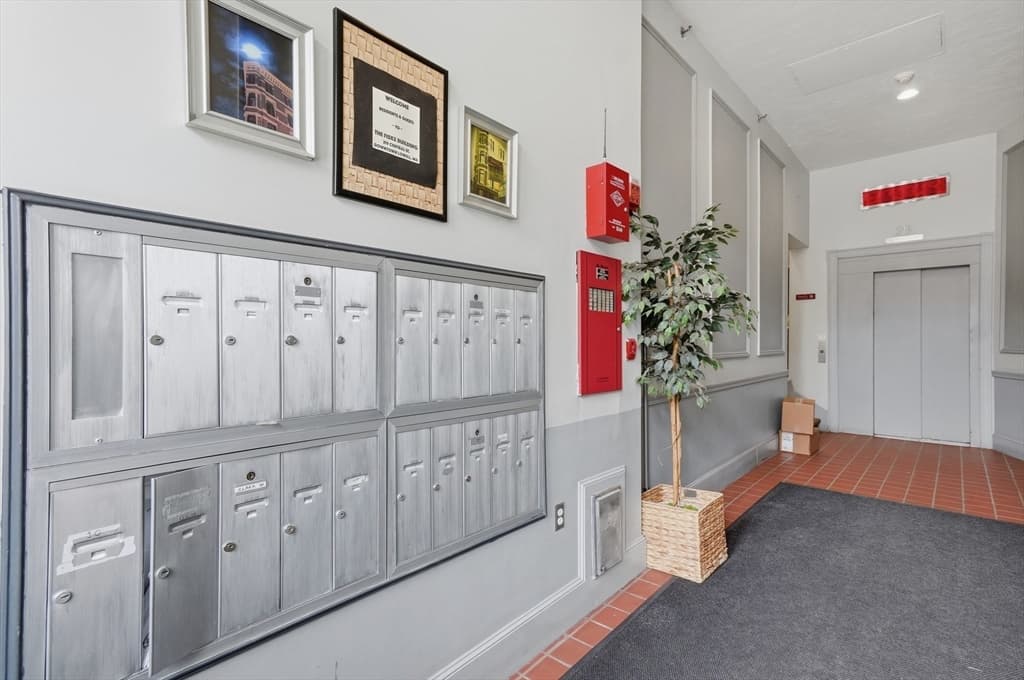 Condominium at 219 Central St # 3E, Lowell MA 01852, Lowell, photo 20 of 22