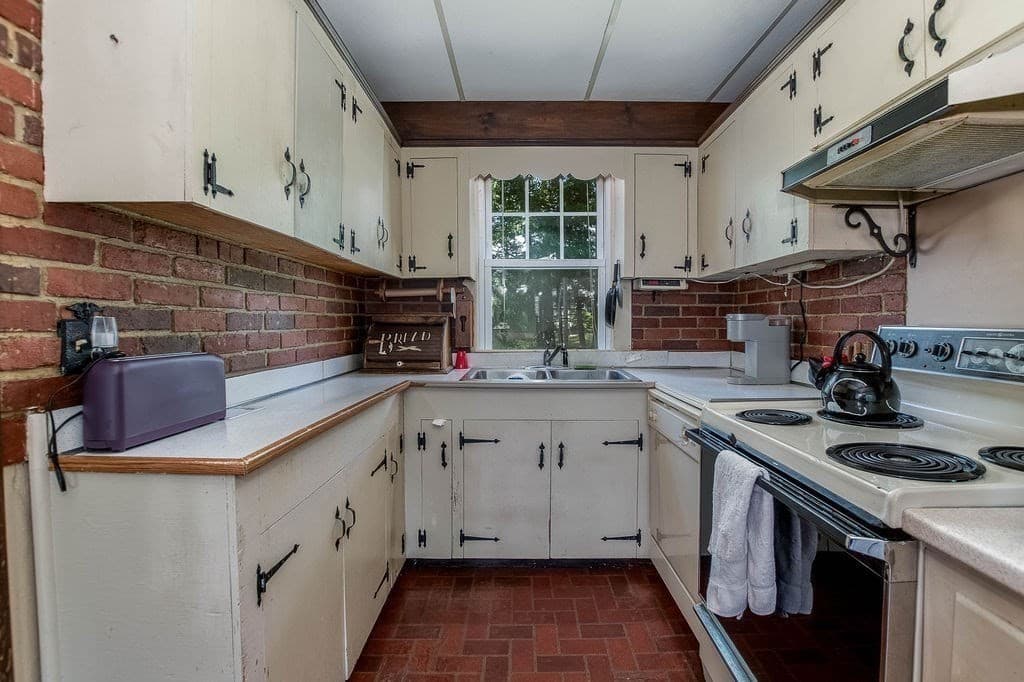 Single Family Residence at 109 Turner Street, Dedham MA 02026, Dedham, photo 12 of 31