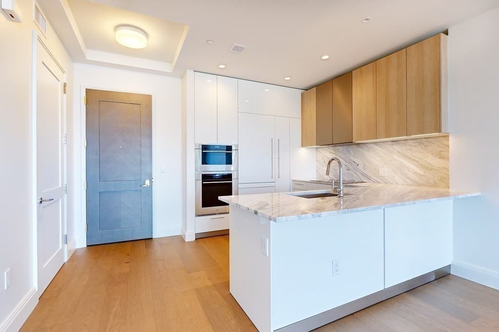 240 Devonshire Street # 4014, Boston MA 02110