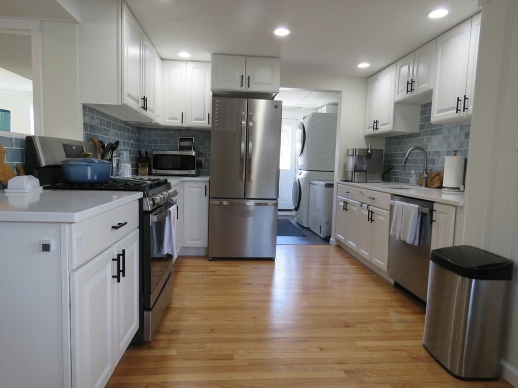 Single Family Residence at 38 Cedar Ln, Kingston MA 02364, Kingston, photo 3 of 30