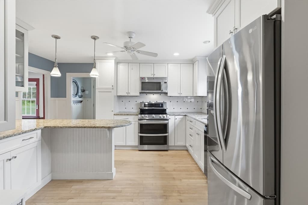 1288 Newman Avenue, Seekonk MA 02771 photo 8