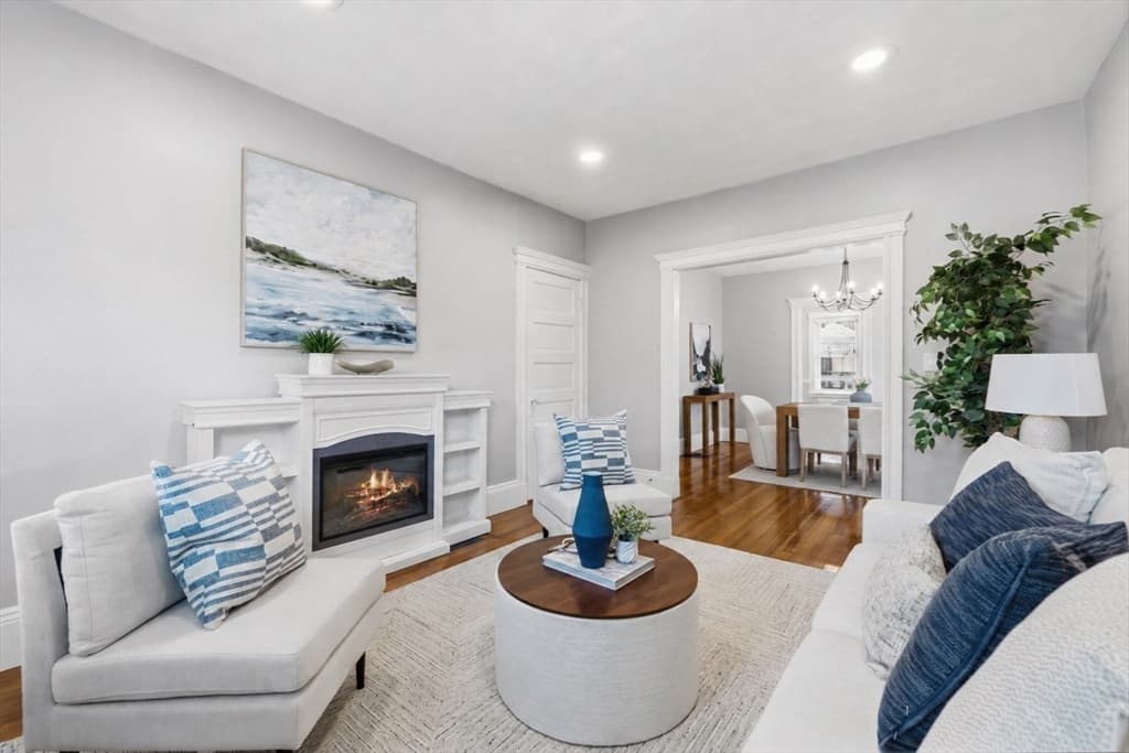 Condominium at 33 Rosemont # A, Boston MA 02122, photo 6 of 23