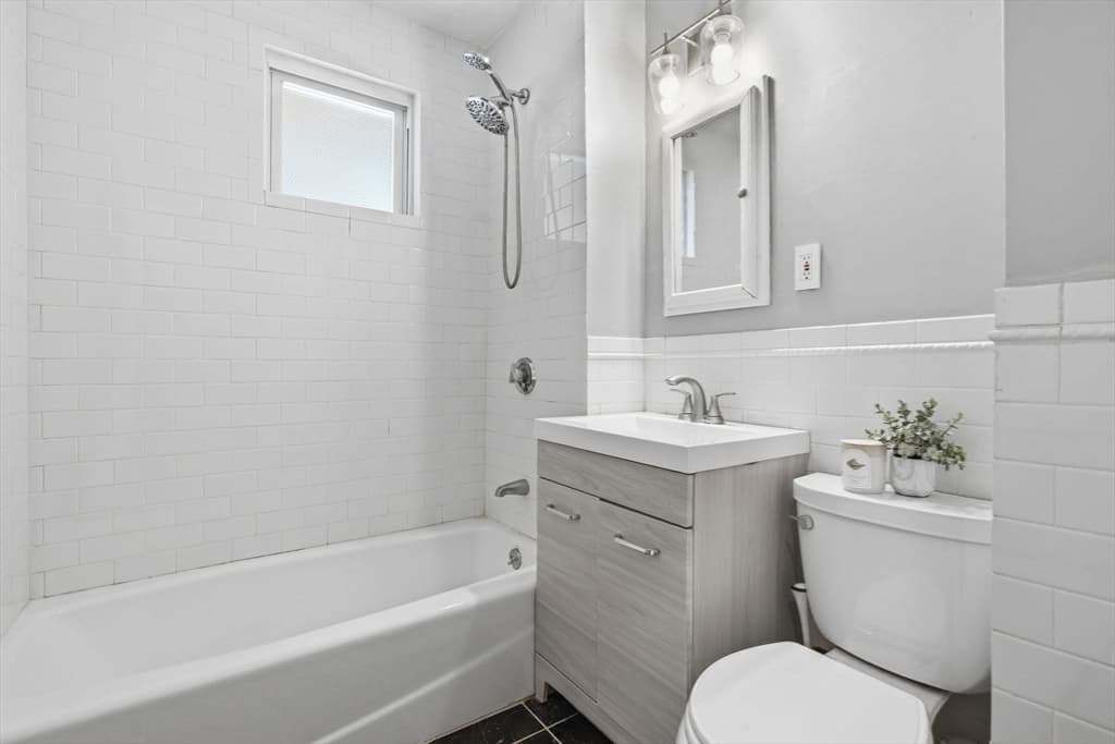 Condominium at 33 Rosemont # A, Boston MA 02122, photo 19 of 23