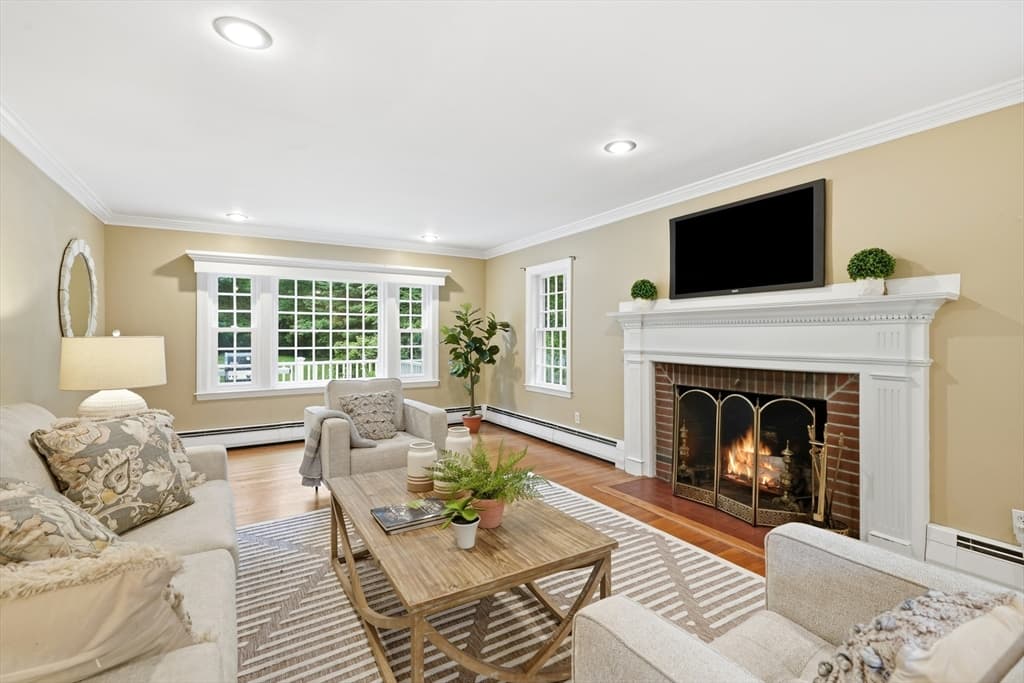 44 Old Meeting House Ln, Norwell MA 02061 photo 5