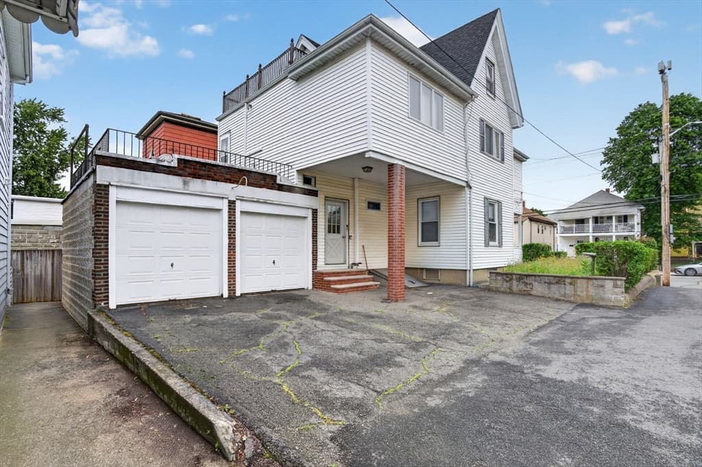 549 Main St, Medford MA 02155 photo 2