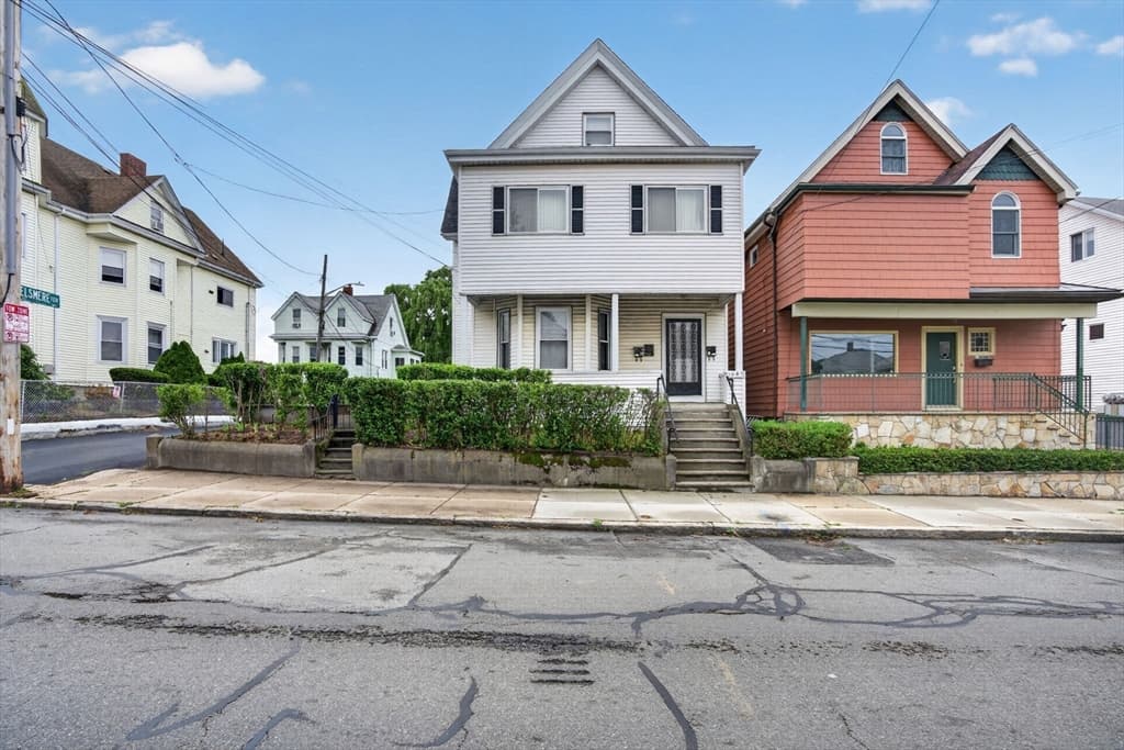 549 Main St, Medford MA 02155 photo 3