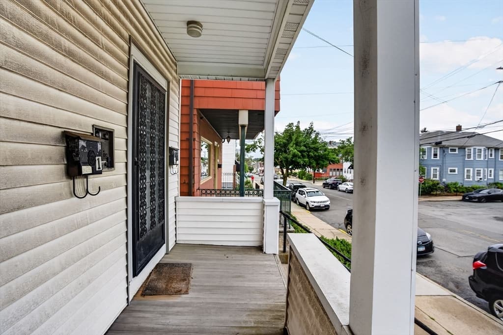 549 Main St, Medford MA 02155 photo 5