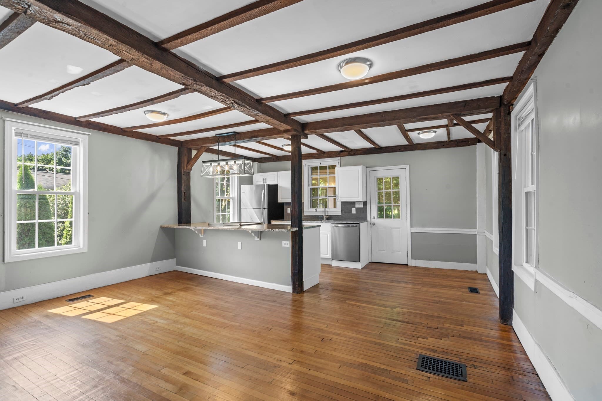 Single Family Residence at 2 Princeton Rd, Sterling MA 01564, Sterling, photo 7 of 35