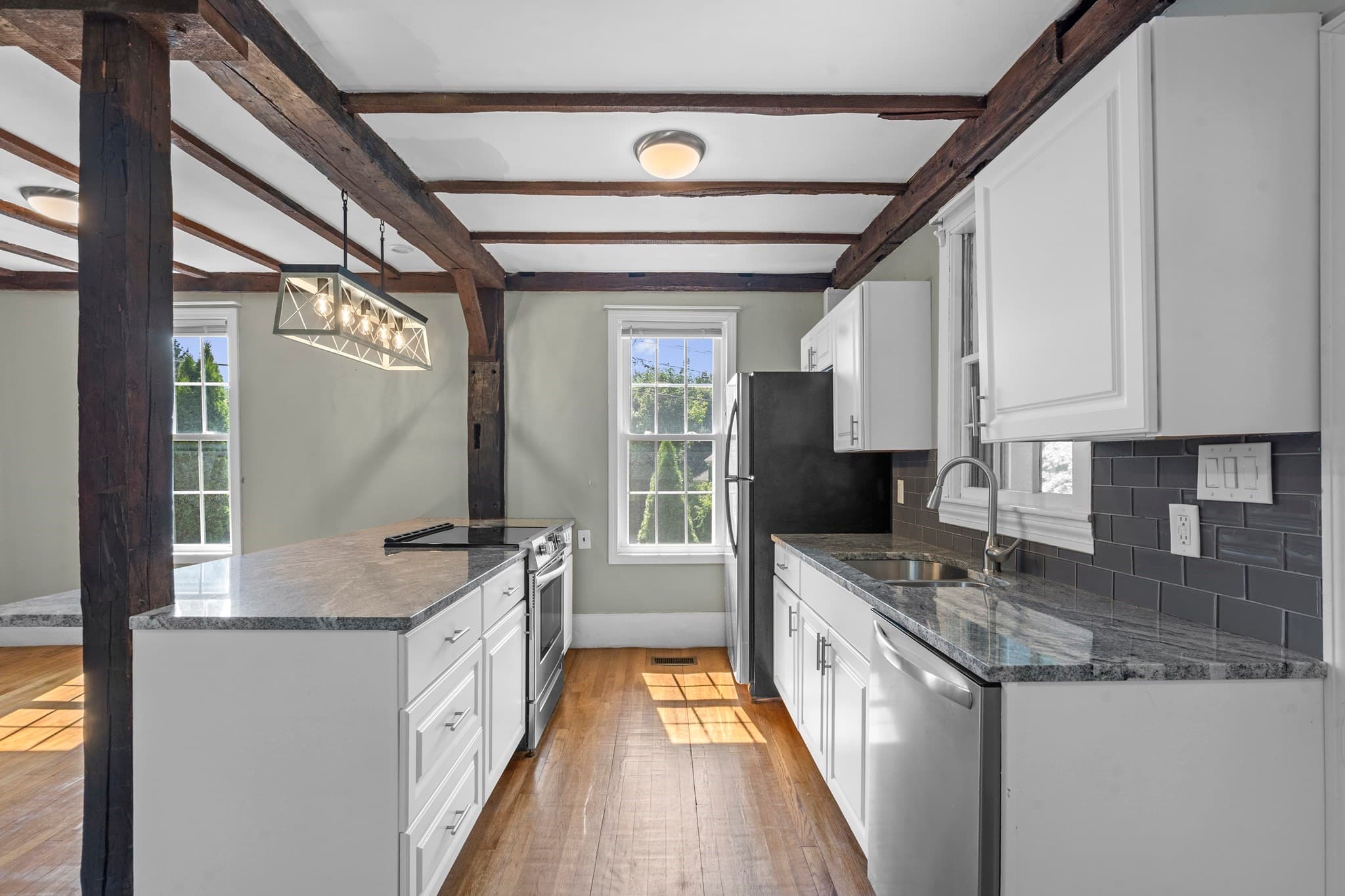 Single Family Residence at 2 Princeton Rd, Sterling MA 01564, Sterling, photo 5 of 35