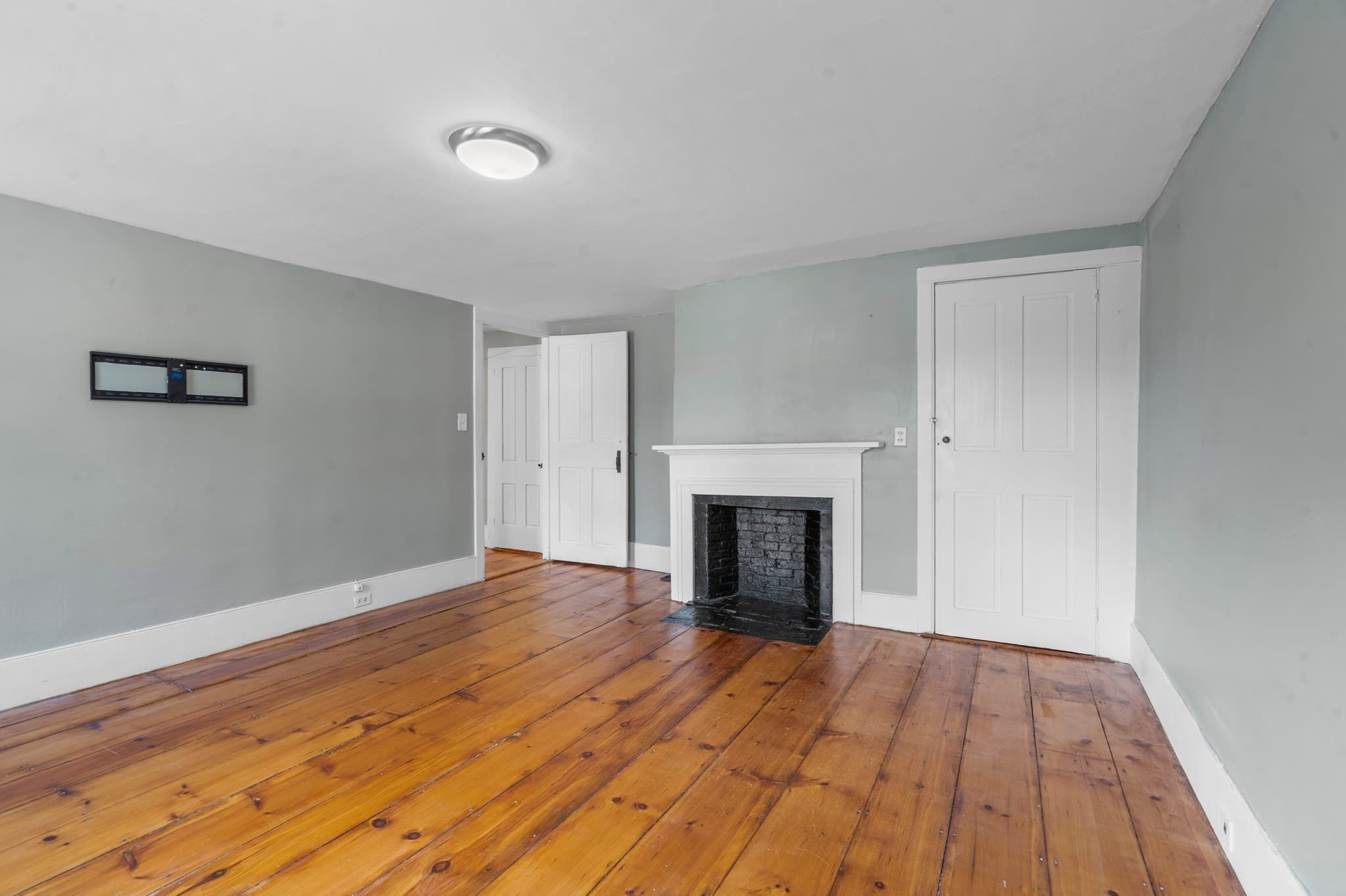 Single Family Residence at 2 Princeton Rd, Sterling MA 01564, Sterling, photo 20 of 35