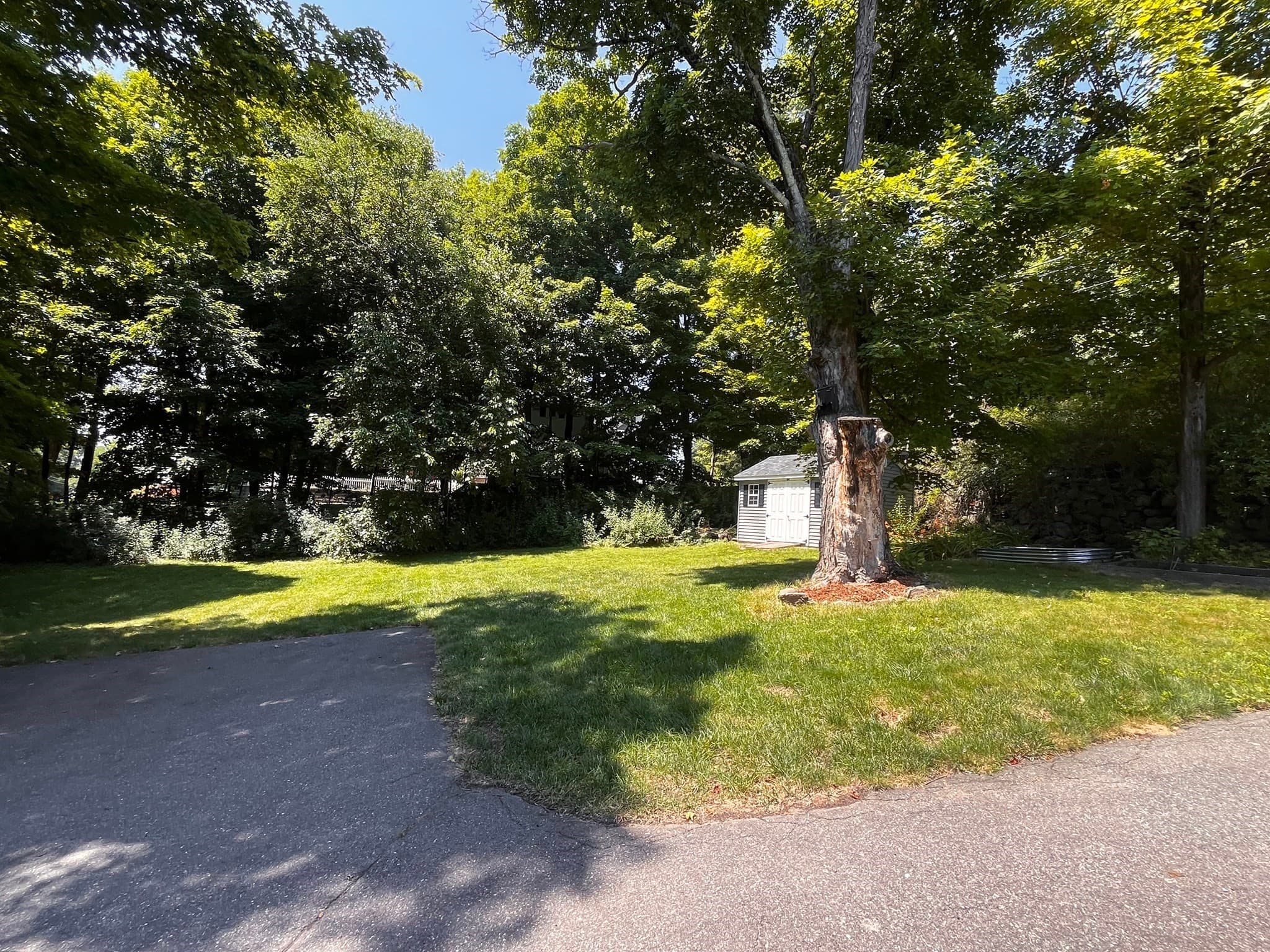 Single Family Residence at 2 Princeton Rd, Sterling MA 01564, Sterling, photo 31 of 35