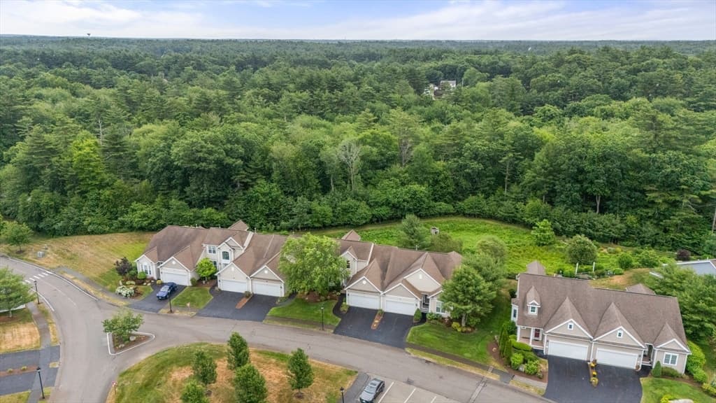 31 Stonebridge Dr # 31, Hanson MA 02341 photo 36