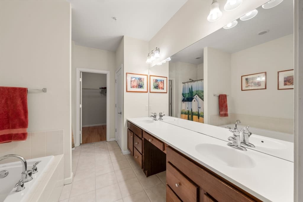 31 Stonebridge Dr # 31, Hanson MA 02341 photo 18