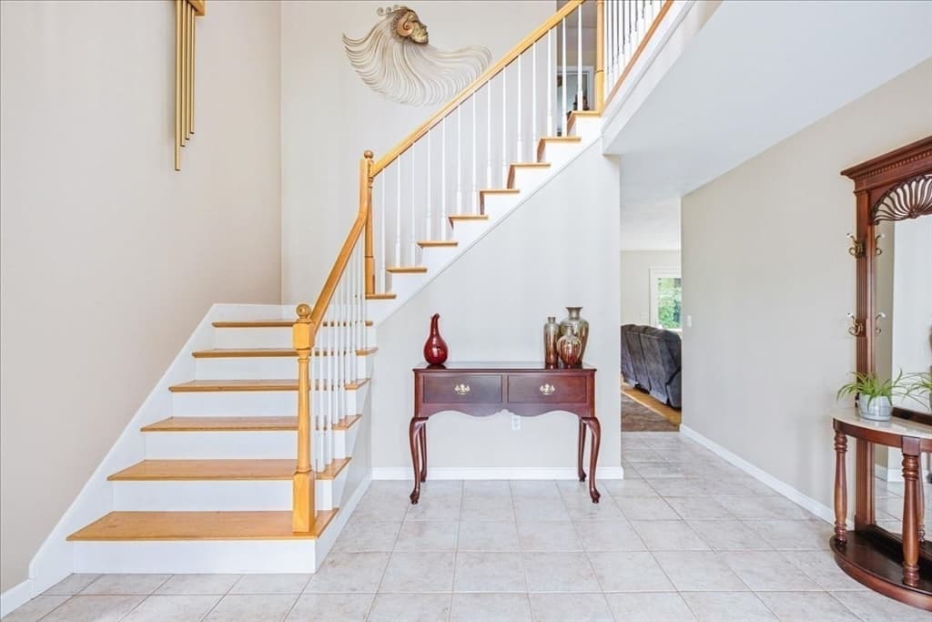 Single Family Residence at 12 Spenser Dr, Halifax MA 02338, Halifax, photo 6 of 40
