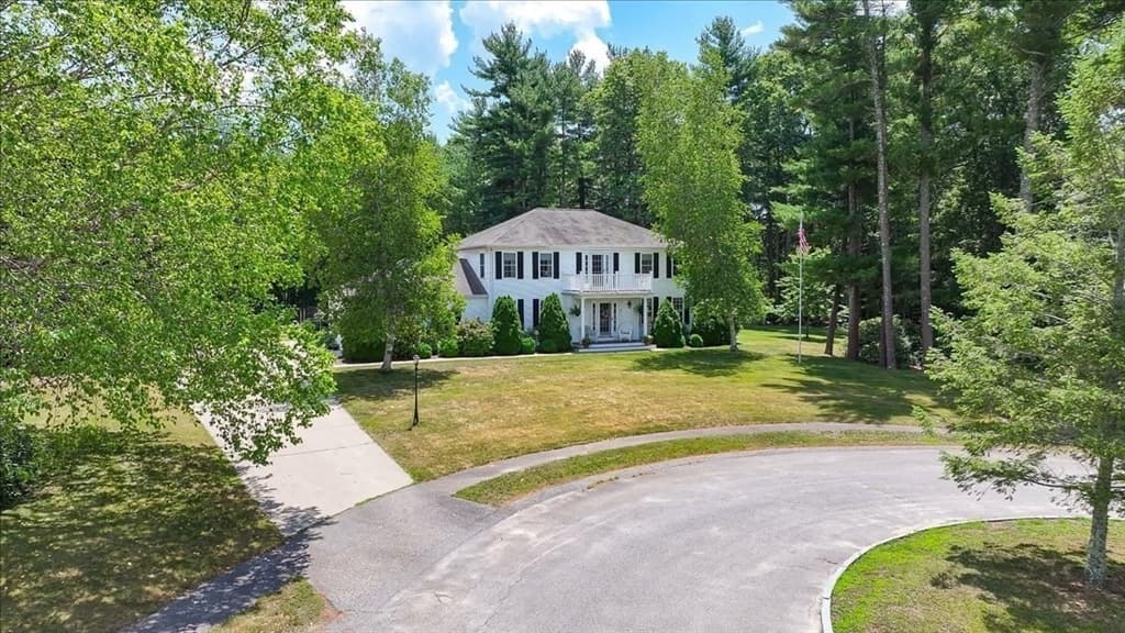 Single Family Residence at 12 Spenser Dr, Halifax MA 02338, Halifax, photo 3 of 40