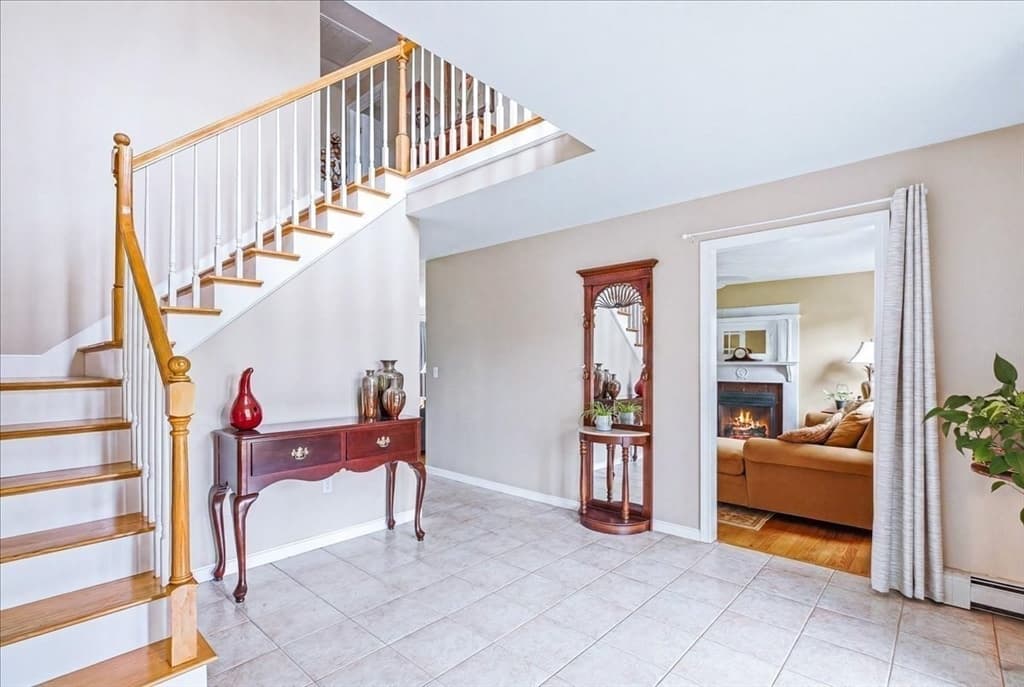 Single Family Residence at 12 Spenser Dr, Halifax MA 02338, Halifax, photo 5 of 40