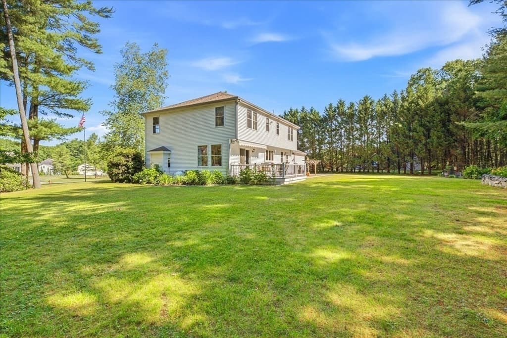 Single Family Residence at 12 Spenser Dr, Halifax MA 02338, Halifax, photo 33 of 40
