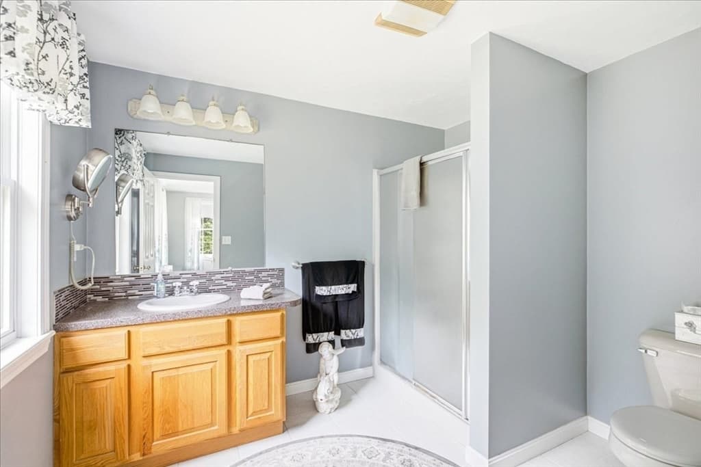 Single Family Residence at 12 Spenser Dr, Halifax MA 02338, Halifax, photo 21 of 40
