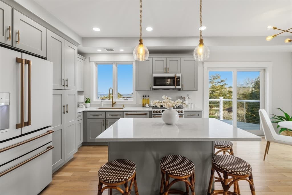 Single Family Residence at 1 Starboard Way, Mattapoisett MA 02739, Mattapoisett, photo 15 of 42