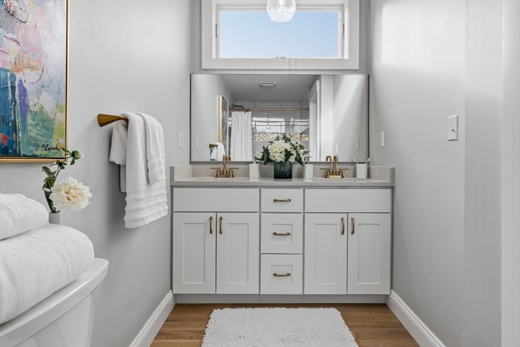 Single Family Residence at 1 Starboard Way, Mattapoisett MA 02739, Mattapoisett, photo 25 of 42