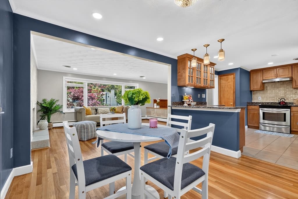 32 Bobolink Rd, Wellesley MA 02481 photo 11