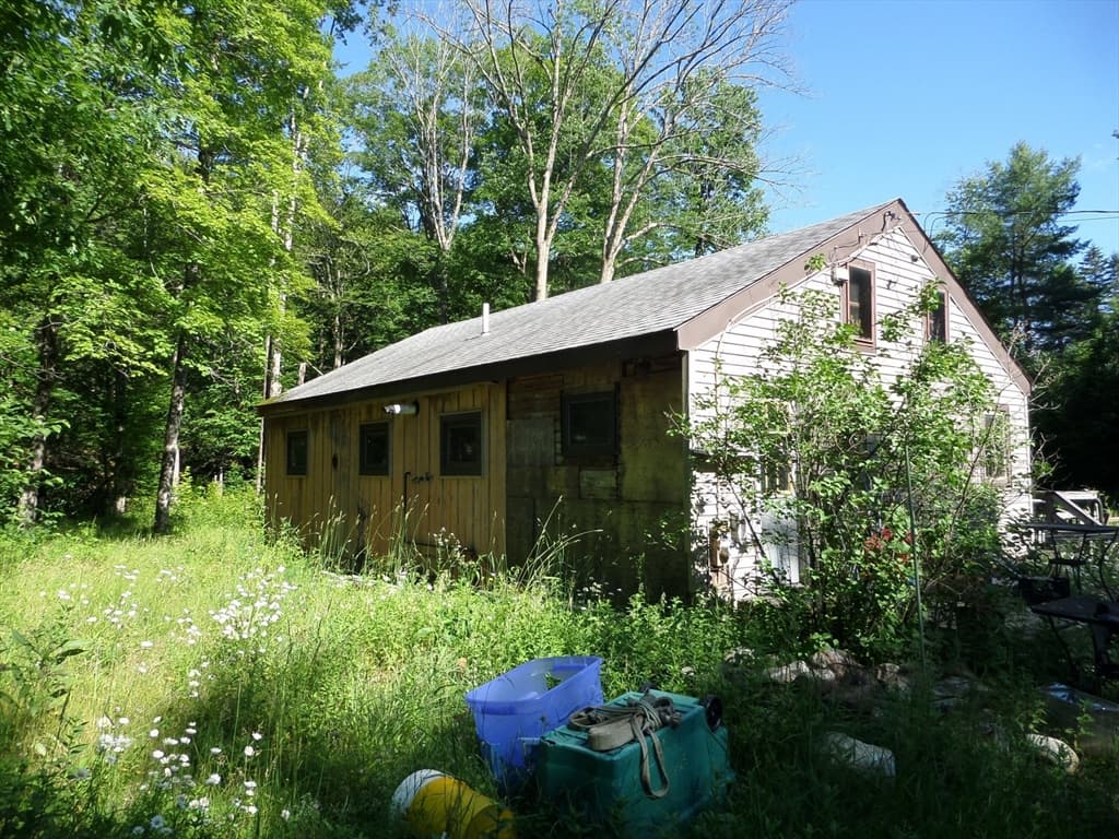 Single Family Residence at 30 River Rd, Middlefield MA 01050, photo 2 of 25