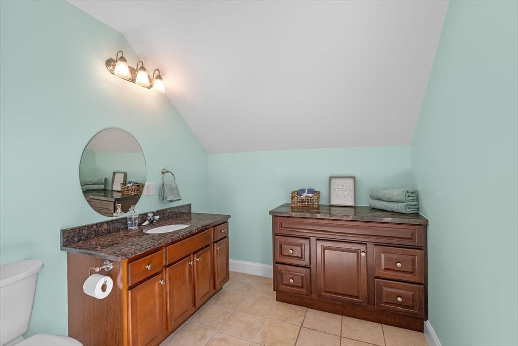 Condominium at 5 Pelton Way # 10, Hampton Falls NH 03844, Hampton Falls, photo 26 of 35