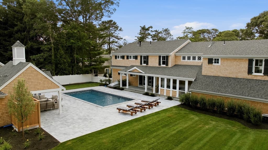 22 Scudder Road, Barnstable MA 02655
