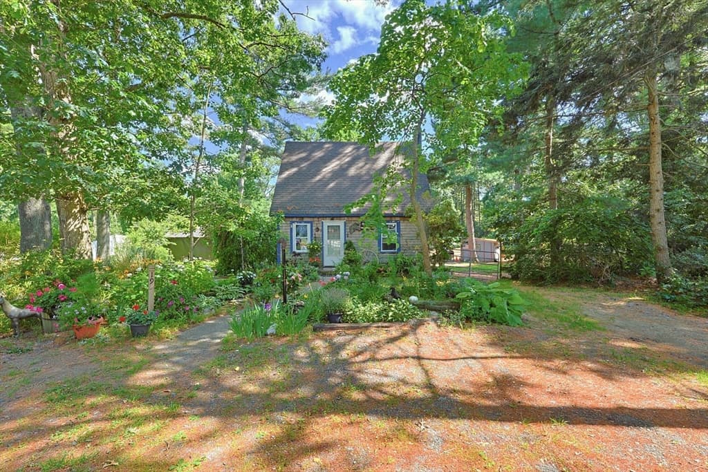 19 King Street, Norfolk MA 02056 photo 2