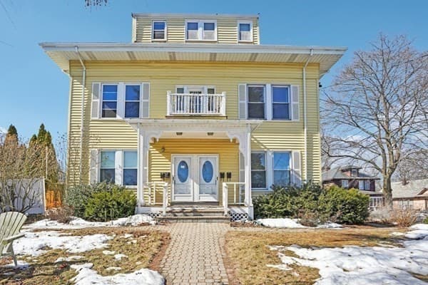123 White St # 123, Belmont MA 02478
