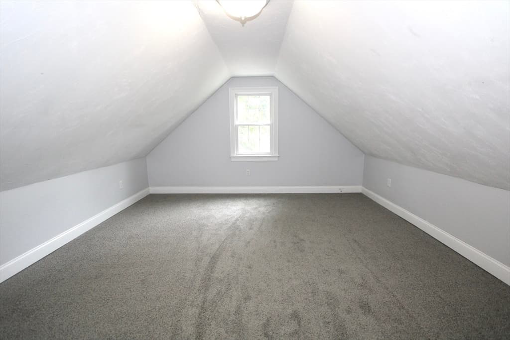 7 Chevy Chase Rd, Worcester MA 01606 photo 11