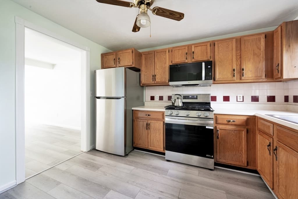 103 Standpipe Dr # 103, Rockland MA 02370 photo 4