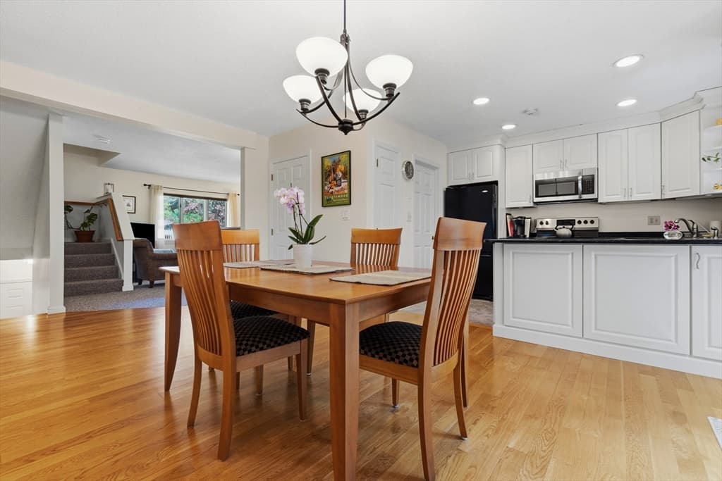 Condominium at 305 Salem St # 312, Woburn MA 01801, Woburn, photo 11 of 39