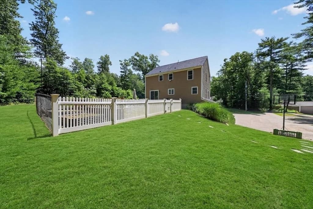 Single Family Residence at 73 Ring Road, Kingston MA 02364, photo 30 of 34