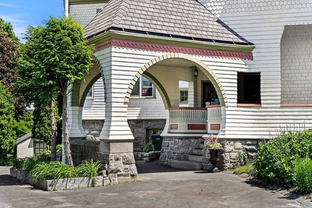 Single Family Residence at 32 Belmont Ave, Lowell MA 01852, Lowell, photo 30 of 37