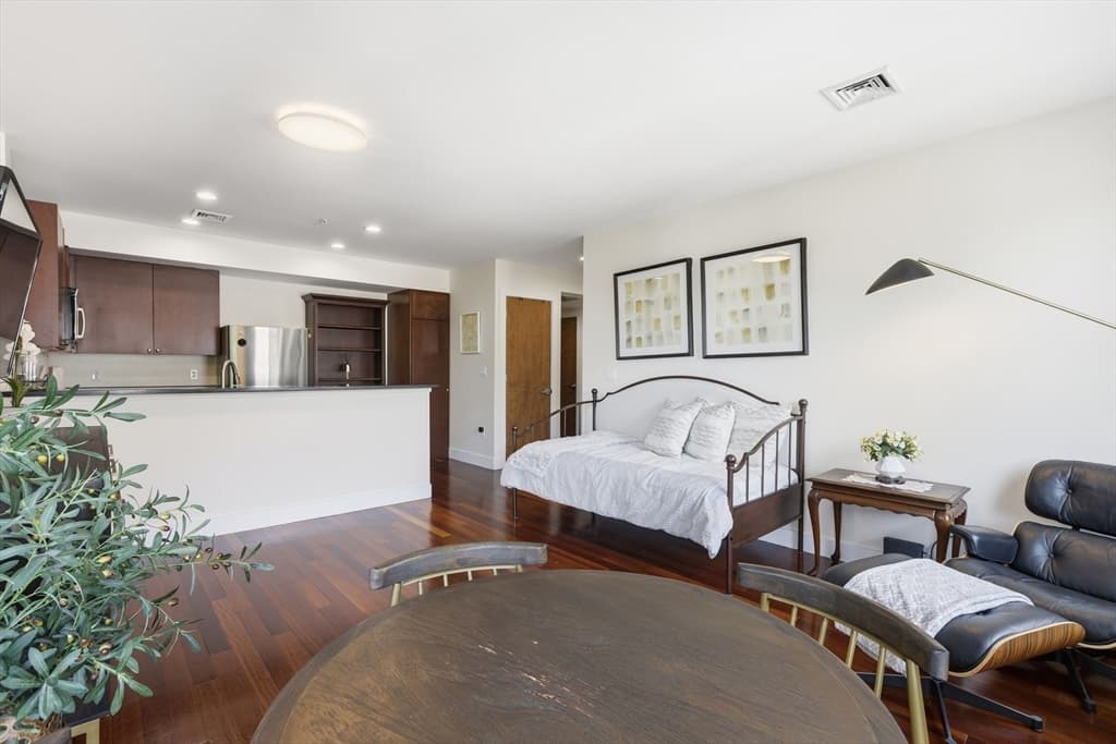 Condominium at 533 Cambridge Street # 306, Boston MA 02134, Boston, photo 13 of 25