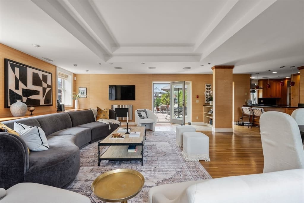 Condominium at 57 E Concord St # 9, Boston MA 02118, Boston, photo 7 of 31