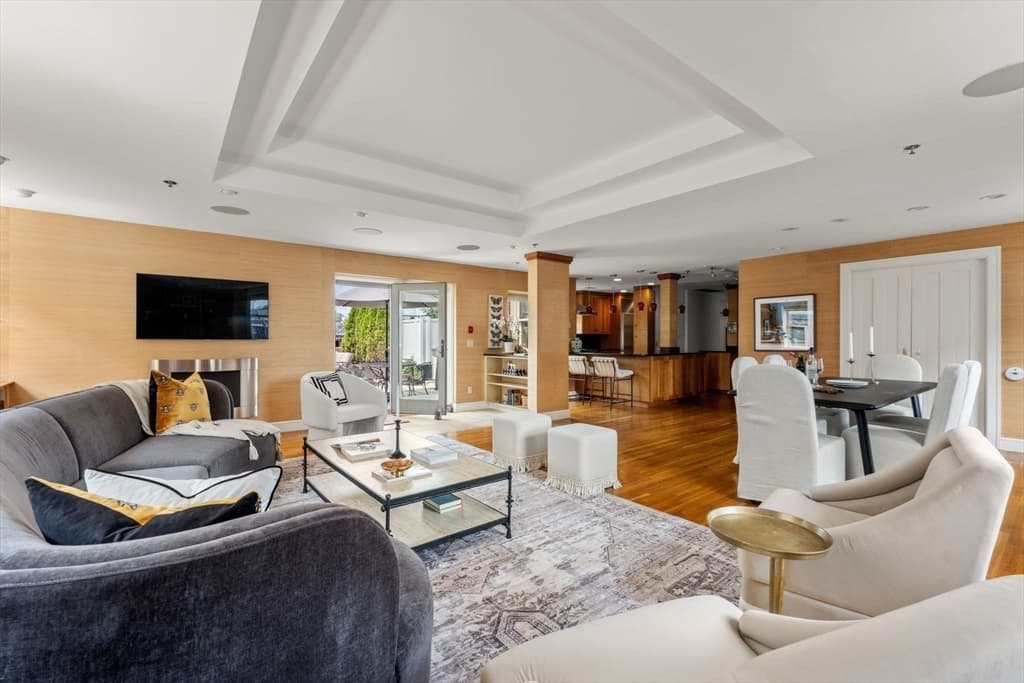 Condominium at 57 E Concord St # 9, Boston MA 02118, Boston, photo 3 of 31