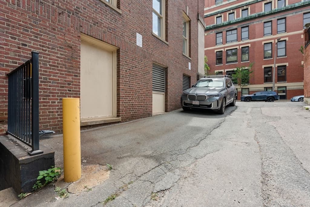 Condominium at 57 E Concord St # 9, Boston MA 02118, Boston, photo 30 of 31
