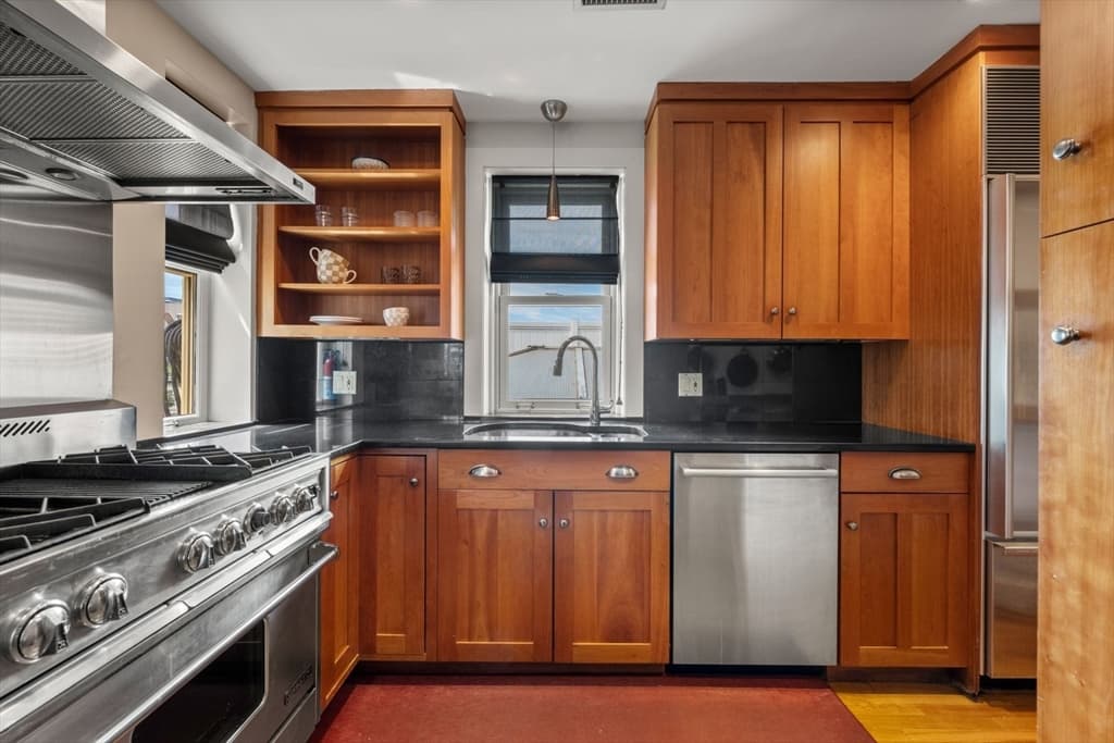 Condominium at 57 E Concord St # 9, Boston MA 02118, Boston, photo 14 of 31