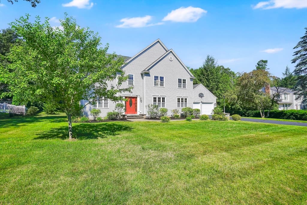 Single Family Residence at 990 Frank Smith Rd, Longmeadow MA 01106, Longmeadow, photo 2 of 42
